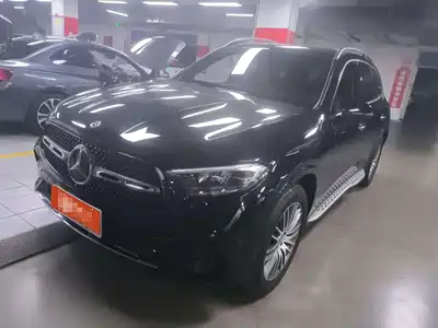 Mercedes-Benz GLC 2025