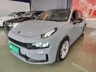 Lynk & Co 03 2020
