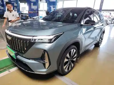 Geely Boyue L 2025