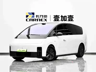 Li Auto MEGA 2025