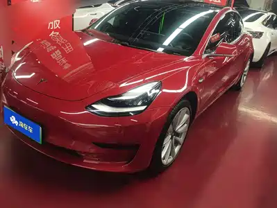 Tesla Model 3 2020
