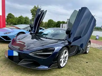 McLaren 720S 2021