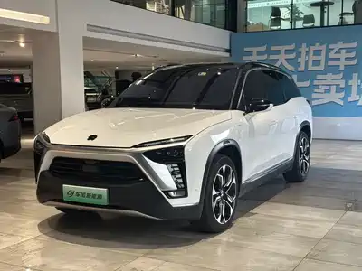 NIO ES8 2021