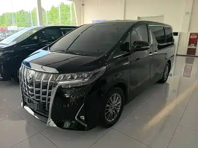Toyota Alphard 2023