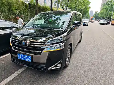 Toyota Vellfire 2022