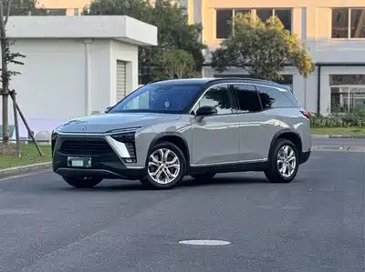 NIO ES8 2023