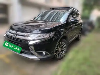 Mitsubishi Outlander 2016