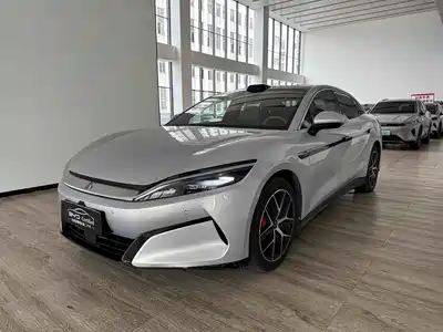 BYD Han L 2025