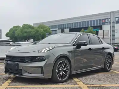 Lynk & Co 03 2022