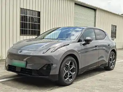 Lynk & Co Z20 2024