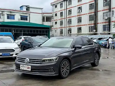 Volkswagen Phideon 2018