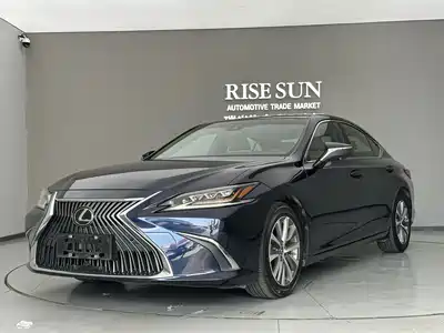 Lexus ES 2018