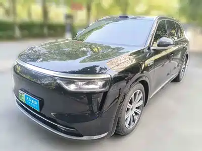 AITO Wenjie M8 2025