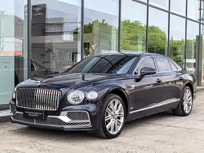 Bentley Flying Spur Plug-in Hybrid 2022