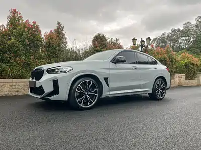 BMW X4 M 2025
