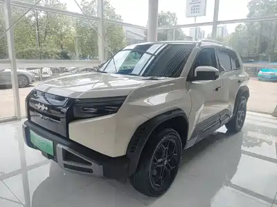 Fang Cheng Bao Titanium 3 2025