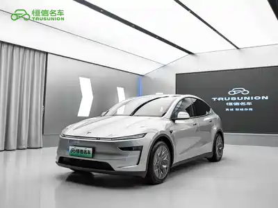 Tesla Model Y L 2026
