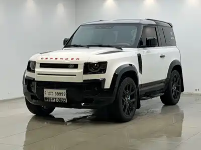Land Rover Defender 2023