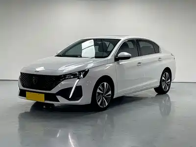 Peugeot 408 2022
