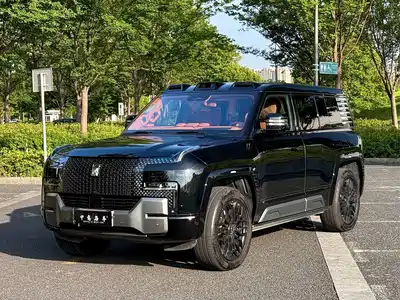 Yangwang U8 2024