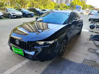 Honda Inspire Hybrid 2024