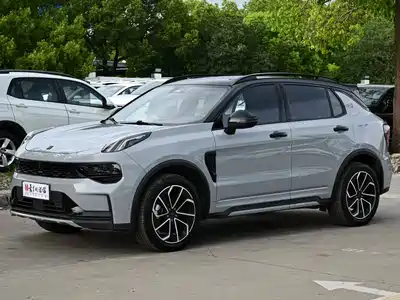 Lynk & Co 01 2023