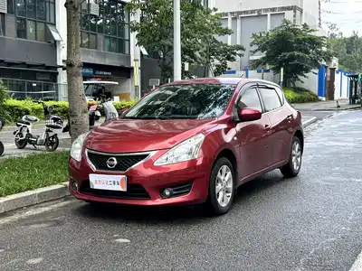 Nissan Tiida 2014