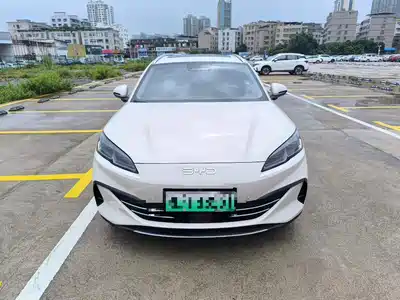 BYD Seal 06 DM-i Touring 2025