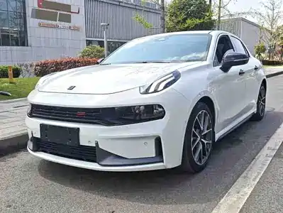 Lynk & Co 03 2022