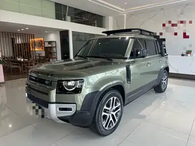 Land Rover Defender 2022