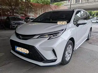 Toyota Granvia 2025
