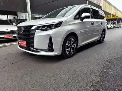 GAC Trumpchi M6 2022
