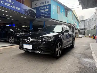 Mercedes-Benz GLC 2023
