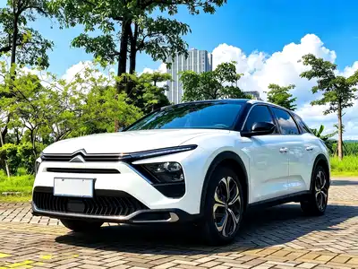 Citroën Versailles C5 X 2022