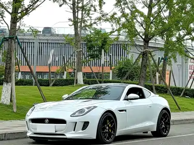 Jaguar F-TYPE 2014