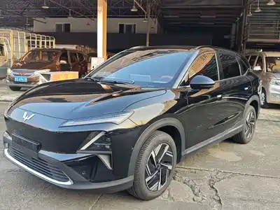 Wuling Motors Starlight S 2025