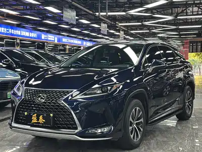 Lexus RX 2022