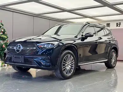 Mercedes-Benz GLC 2025