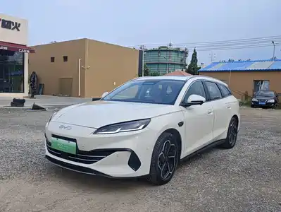 BYD Seal 06 DM-i Touring 2025