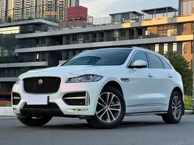 Jaguar F-PACE 2017