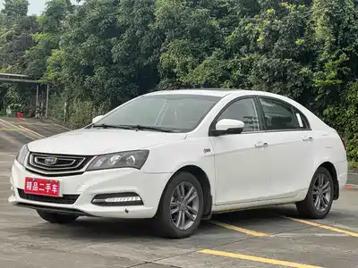 Geely Emgrand 2017
