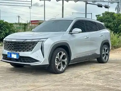 Geely Boyue L 2025