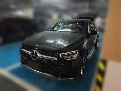 Mercedes-Benz GLC 2023