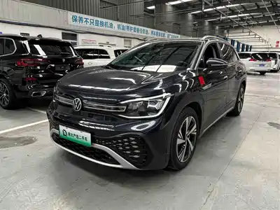 Volkswagen ID.6 CROZZ 2022
