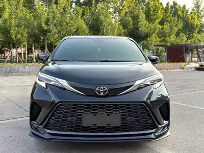 Toyota Granvia 2024