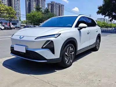 Wuling Motors Starlight S 2024