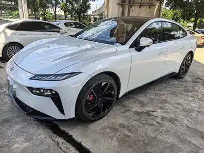 Dongfeng Yipai eπ007 2024