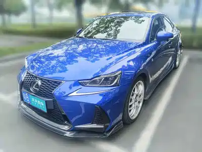 Lexus IS 2017