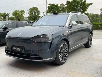 AITO Wenjie M9 2024