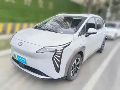 Aion Y 2025